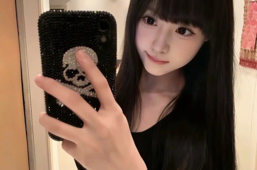 陪睡早过时！女星自曝被注射不明物内娱多深？